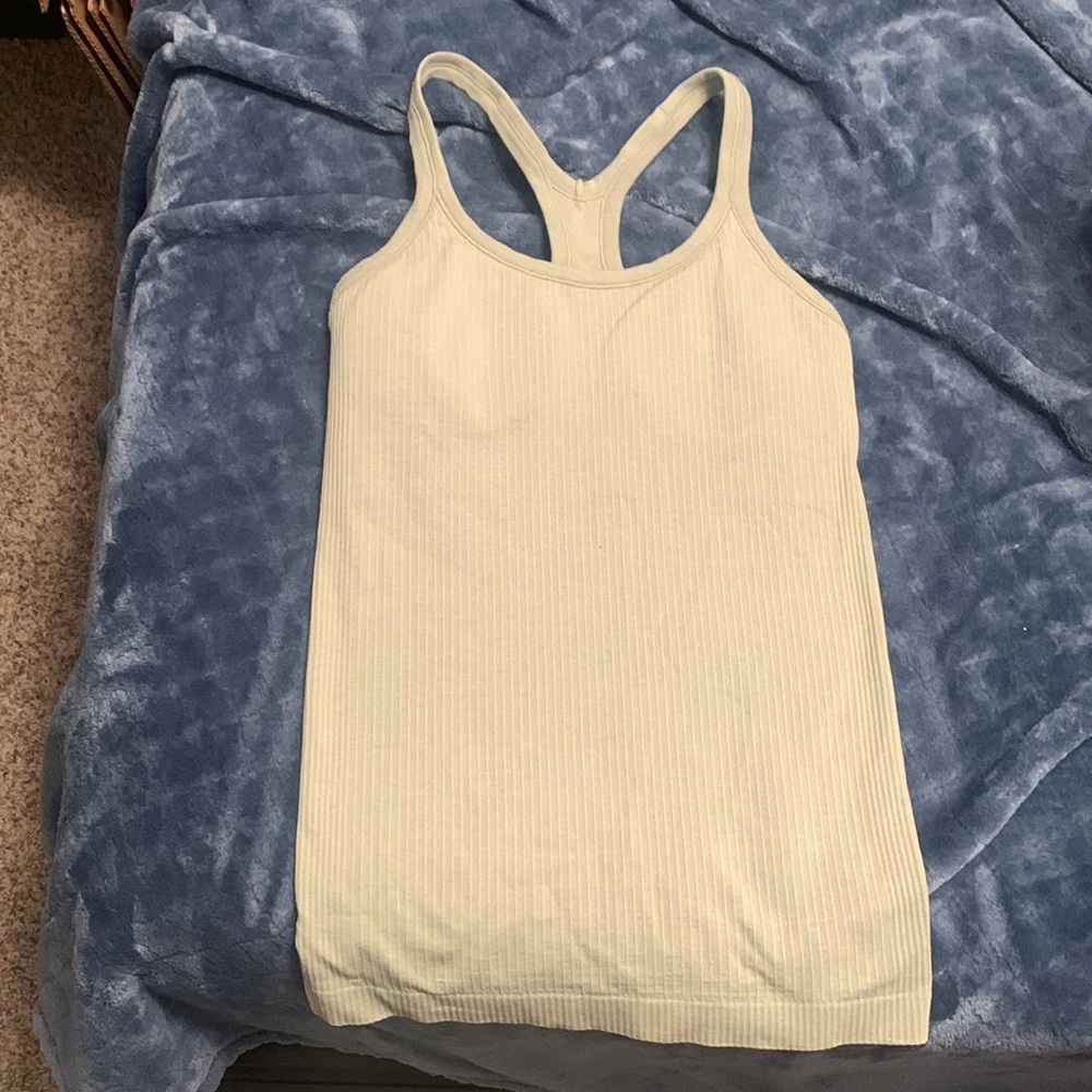 Lululemon ebb to street tank